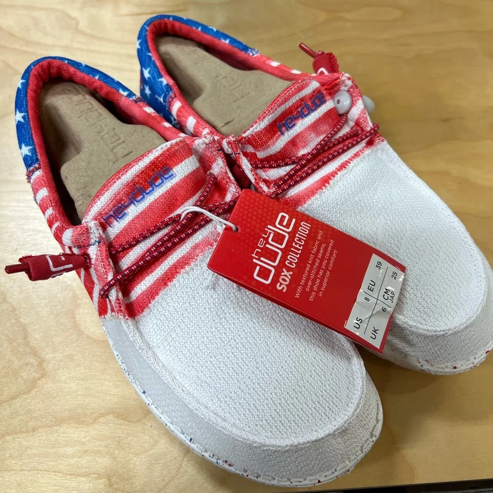 Wendy Hey Dudes Red White and Blue - Picture 1 of 3